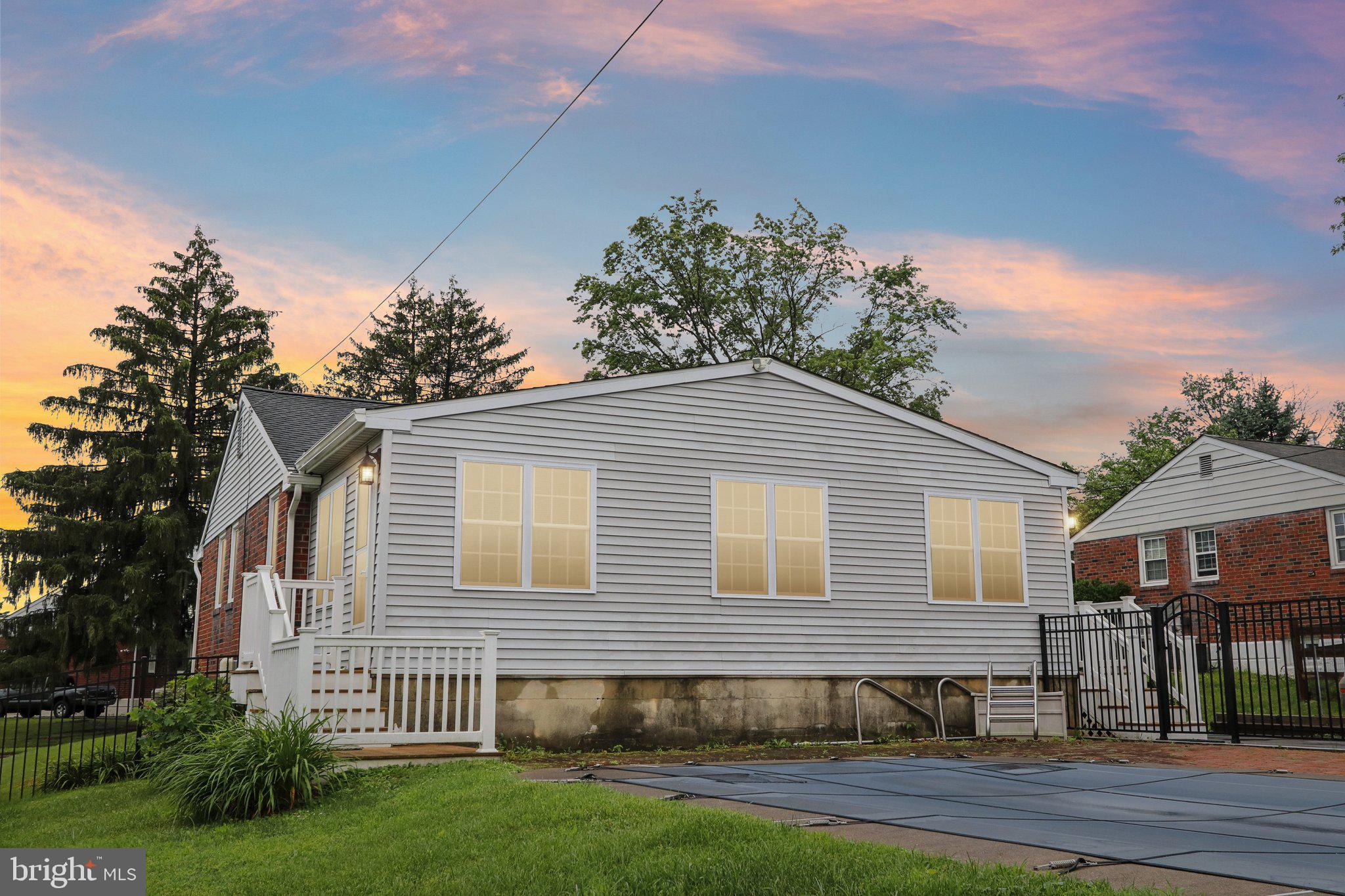 407 Pinecrest Road Norristown, PA 19403 - Photo 2 of 57 Gallery Image 2