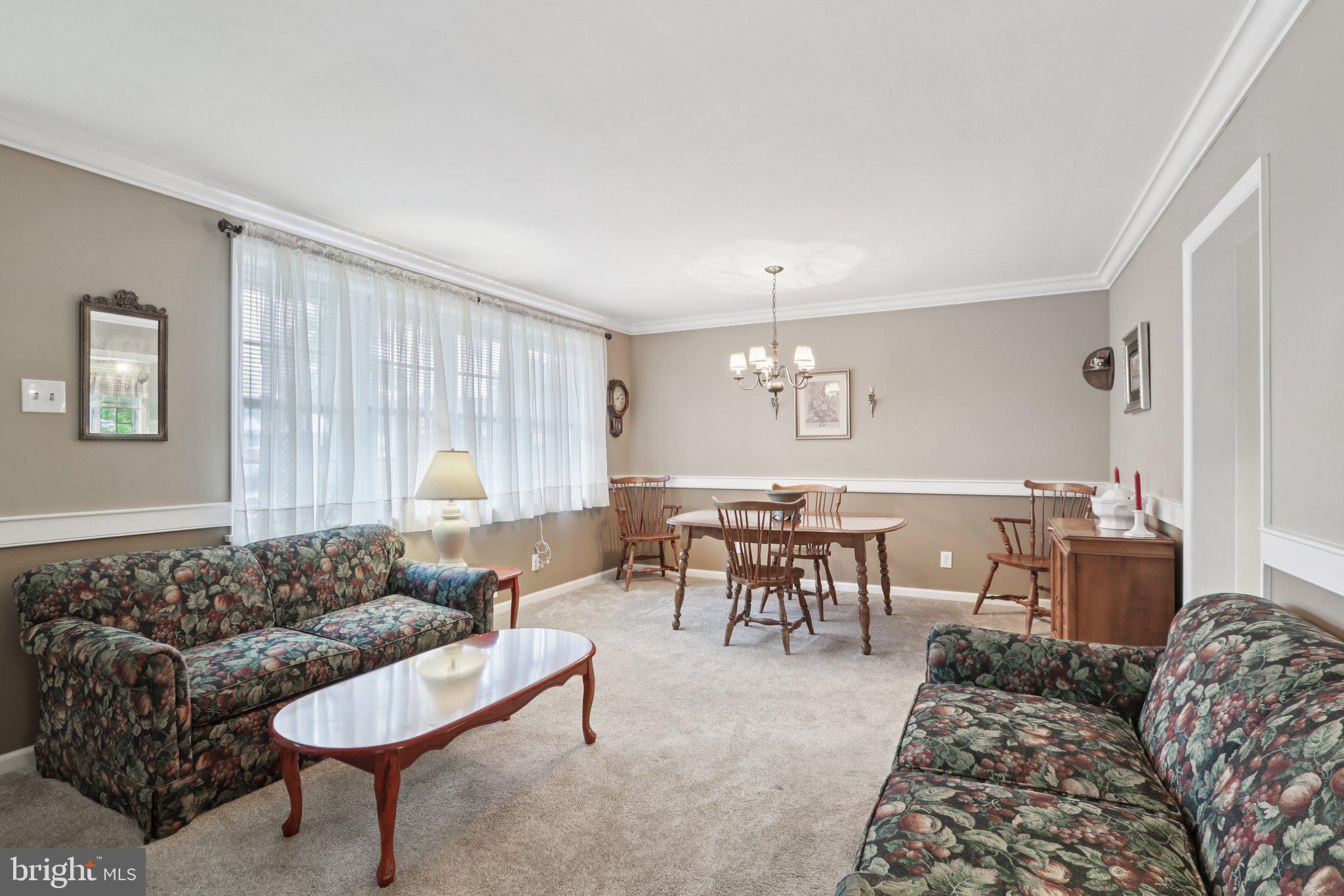 407 Pinecrest Road Norristown, PA 19403 - Photo 9 of 57 Gallery Image 9