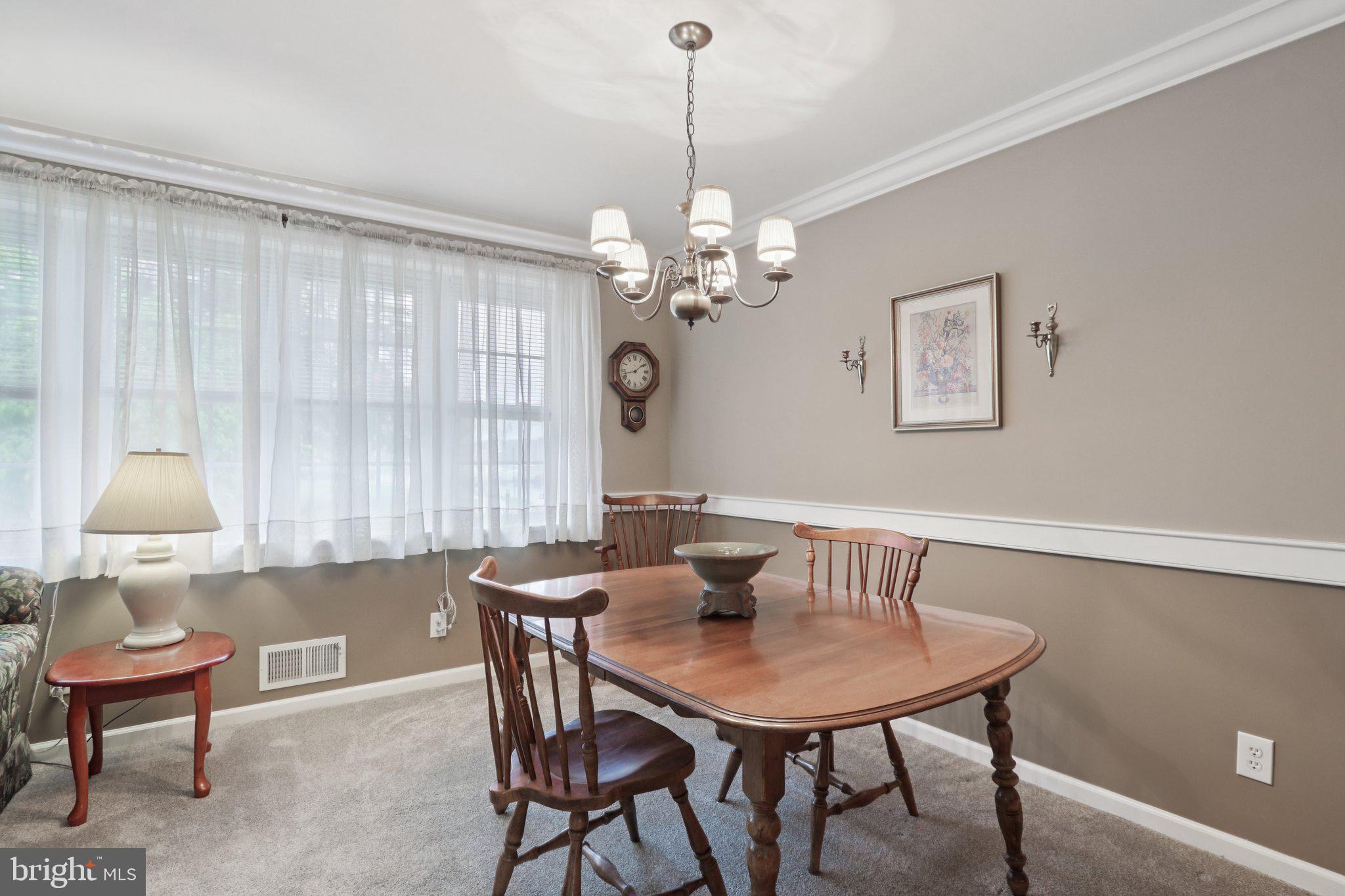 407 Pinecrest Road Norristown, PA 19403 - Photo 10 of 57 Dining Room