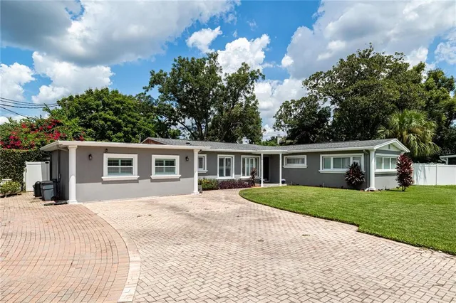 $524,700 | 985 Las Flores Wy., Orlando, FL 32804