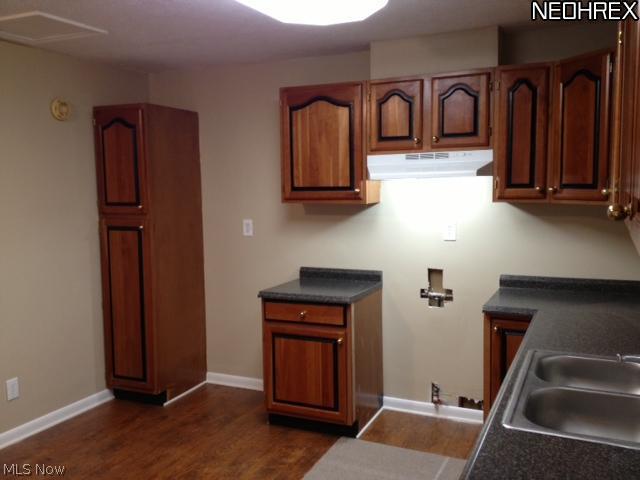 166 Wayne Street Rittman, OH 44270 - Photo 3 of 8