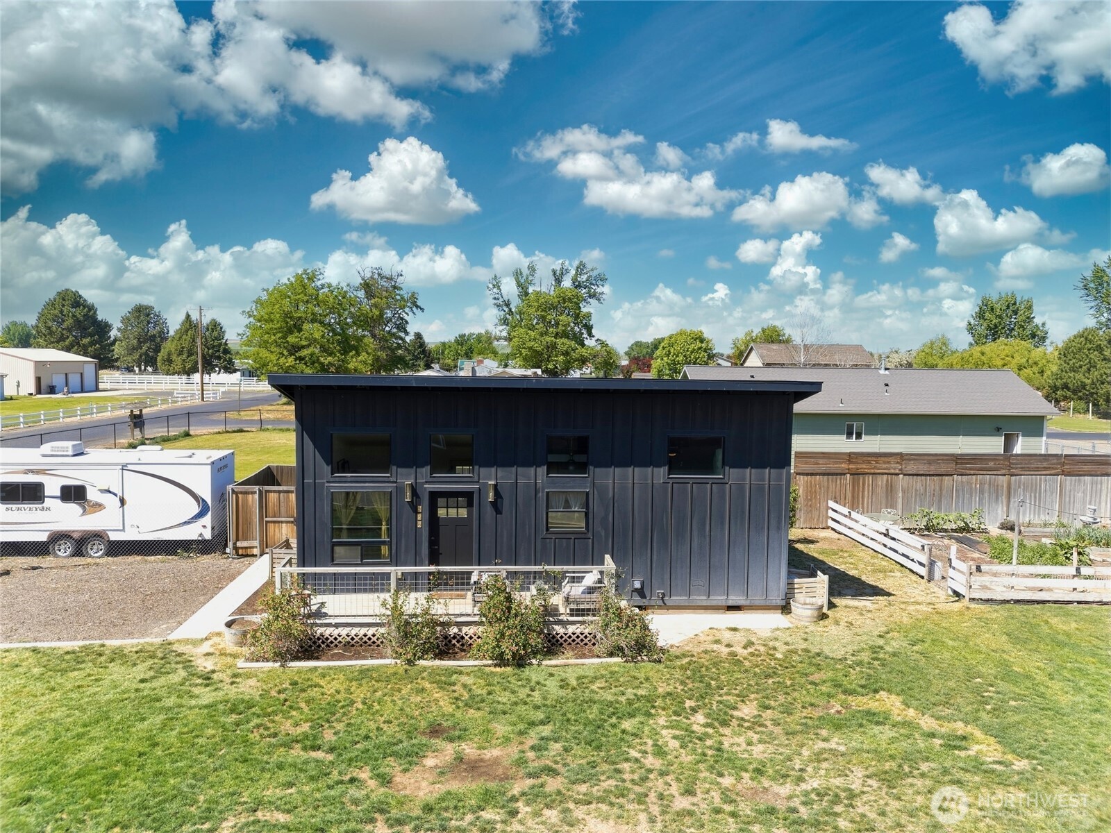 248 Hanson Road Touchet, WA 99360 - Photo 3 of 37 Gallery Image 3