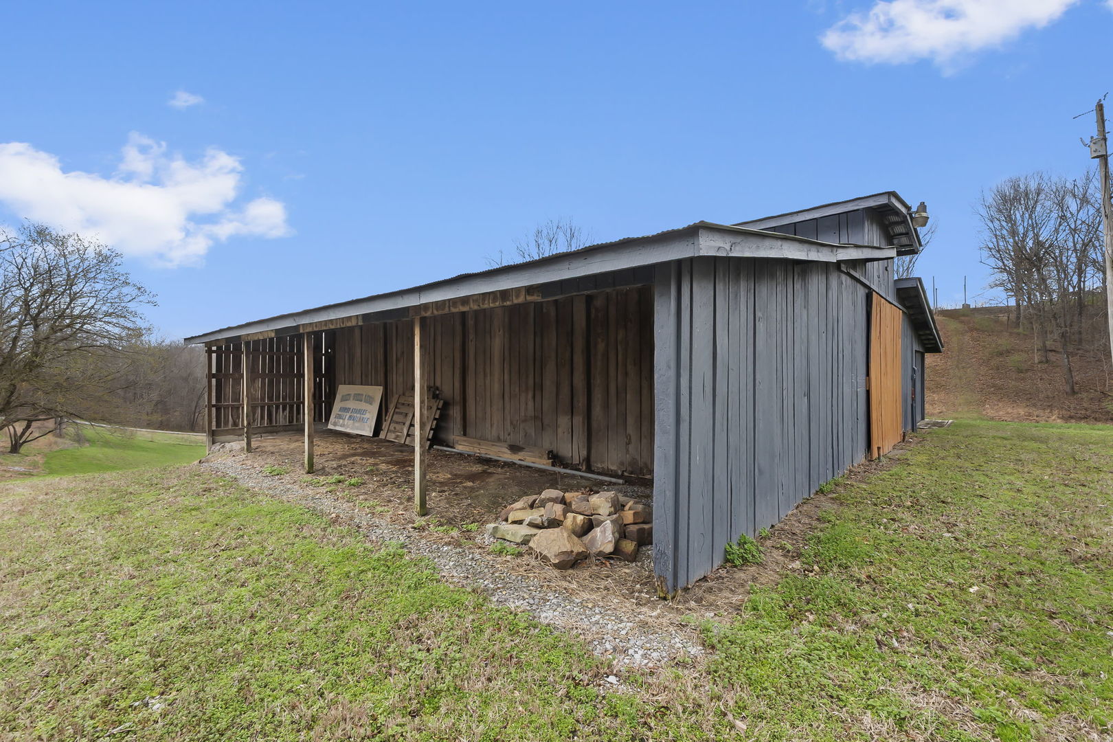 1825 Bald Knob Road Alto Pass, IL 62905 - Photo 31 of 44