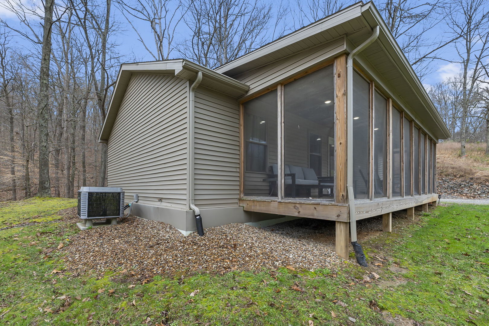 1825 Bald Knob Road Alto Pass, IL 62905 - Photo 6 of 44