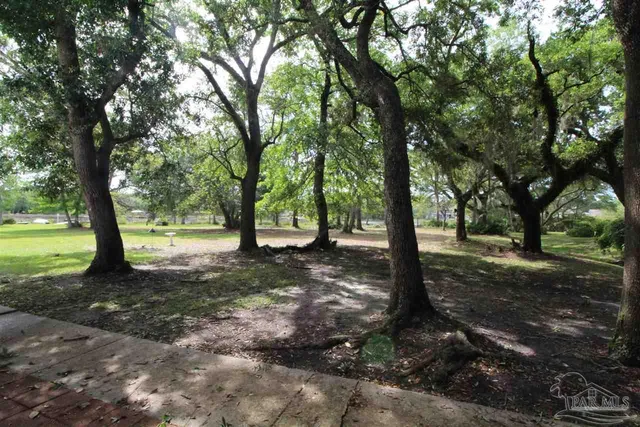 $1,300 | 1930 Bay Point Boulevard, Milton, FL 32583