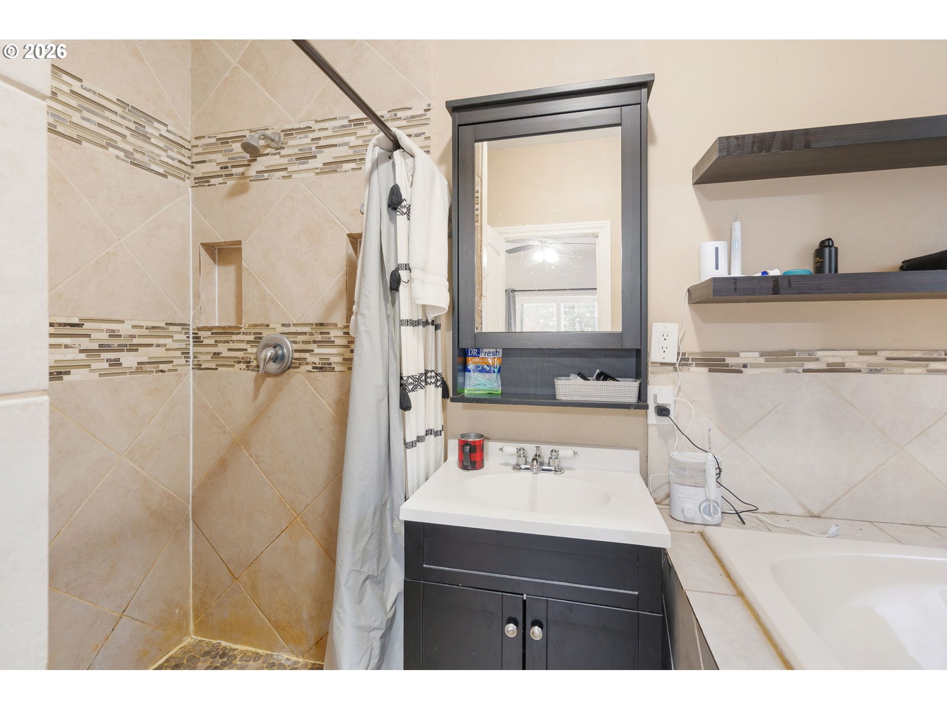 32717 Northeast 94th Street Camas, WA 98607 - Photo 16 of 37