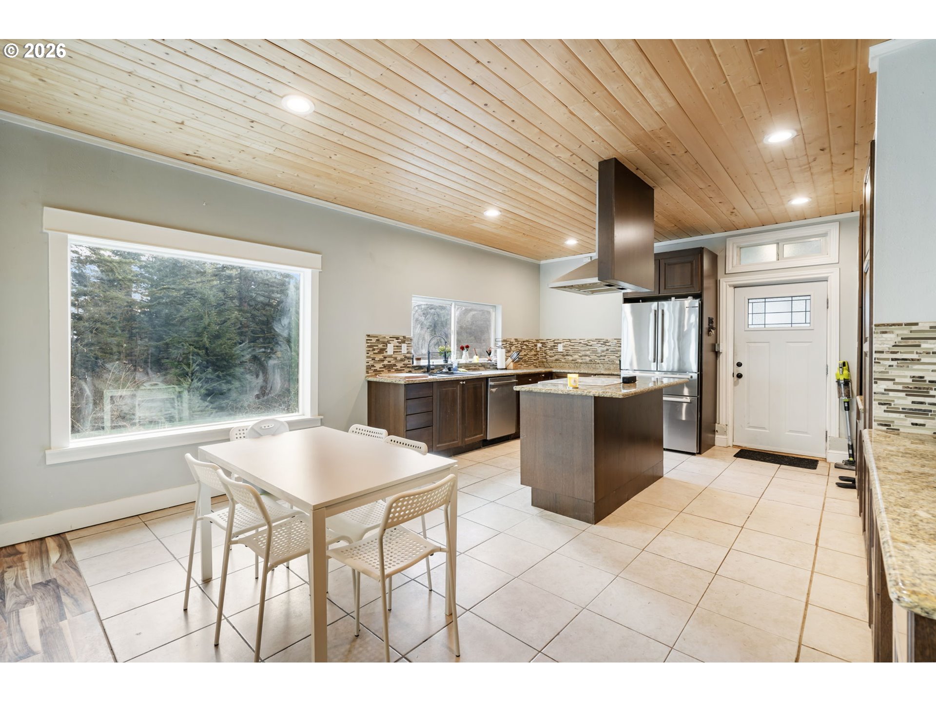 32717 Northeast 94th Street Camas, WA 98607 - Photo 3 of 37