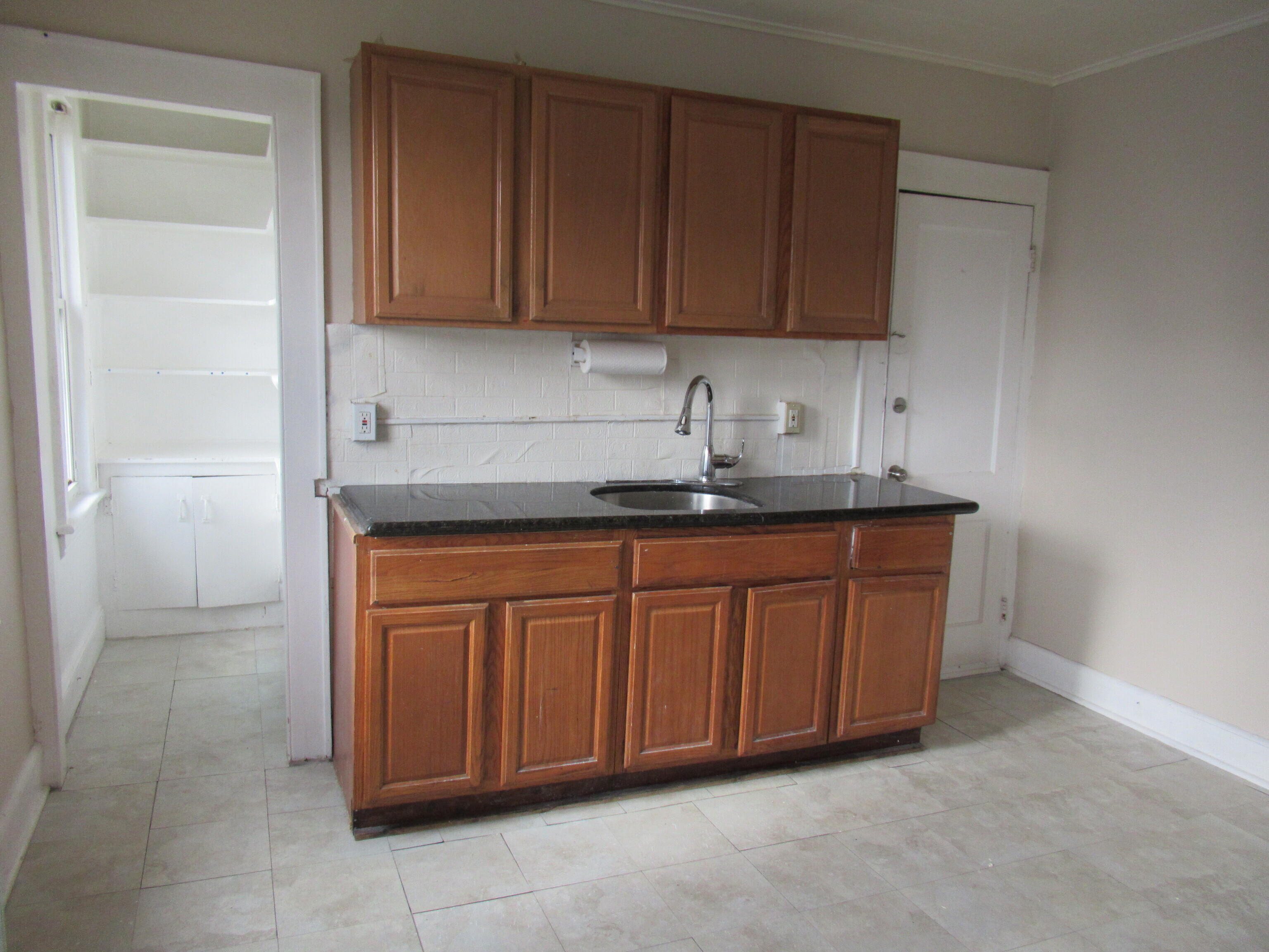 203 Wayne Street Bridgeport, CT 06606 - Photo 16 of 31