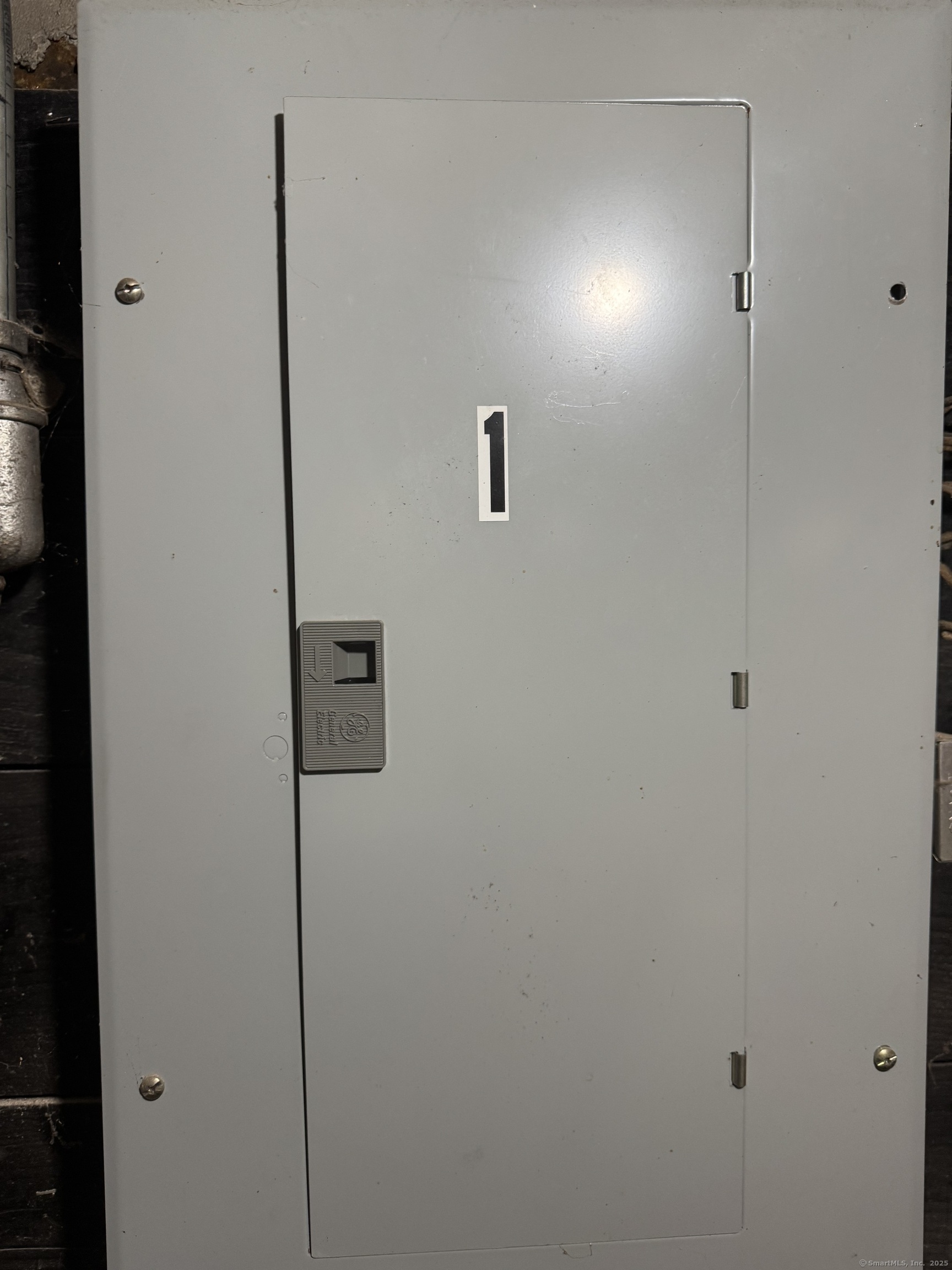 203 Wayne Street Bridgeport, CT 06606 - Photo 27 of 31