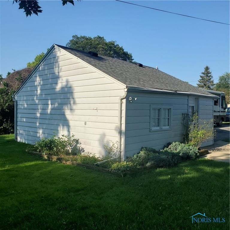 151 Taylor Road Oregon, OH 43616 - Photo 37 of 45 Gallery Image 37