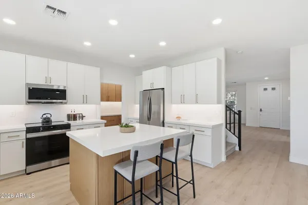 $899,900 | 2645 East Elmwood Place, Chandler, AZ 85249