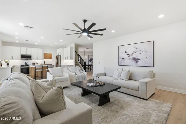 $899,900 | 2645 East Elmwood Place, Chandler, AZ 85249