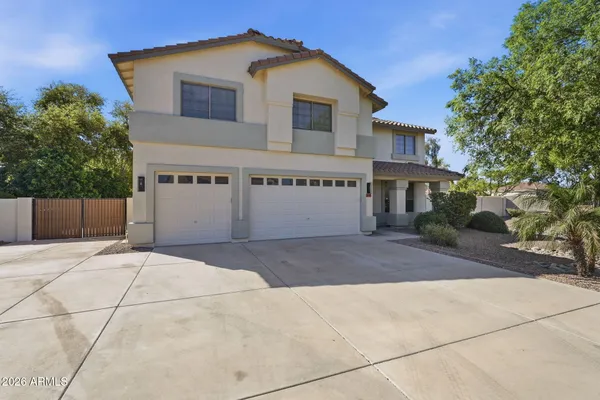 $899,900 | 2645 East Elmwood Place, Chandler, AZ 85249