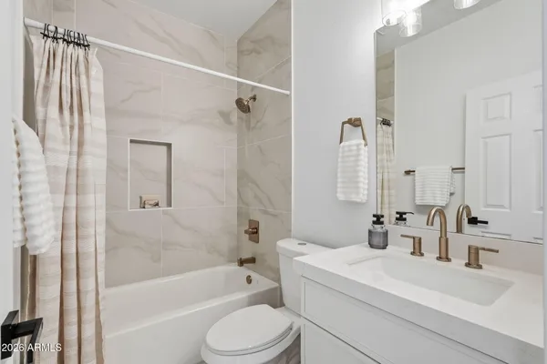 $899,900 | 2645 East Elmwood Place, Chandler, AZ 85249