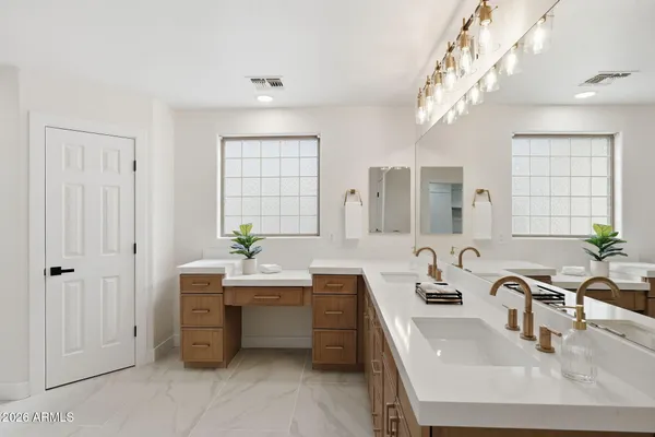 $899,900 | 2645 East Elmwood Place, Chandler, AZ 85249