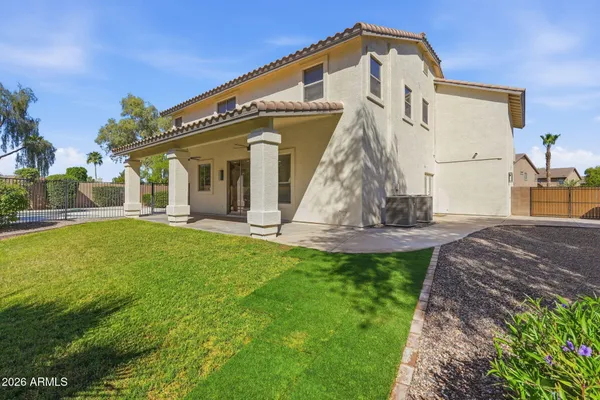 $899,900 | 2645 East Elmwood Place, Chandler, AZ 85249