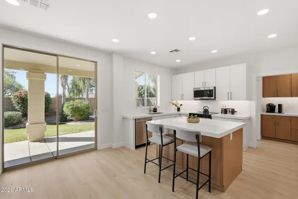 $899,900 | 2645 East Elmwood Place, Chandler, AZ 85249