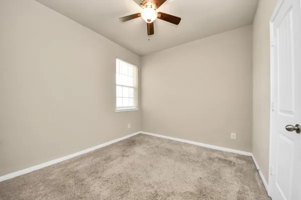 $2,400 | 17630 Holroyd Road, Humble, TX 77346