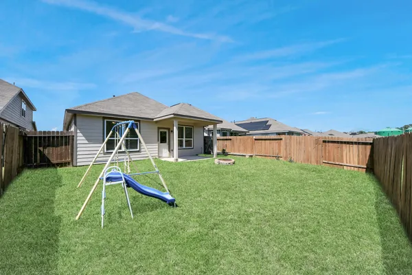 $2,400 | 17630 Holroyd Road, Humble, TX 77346