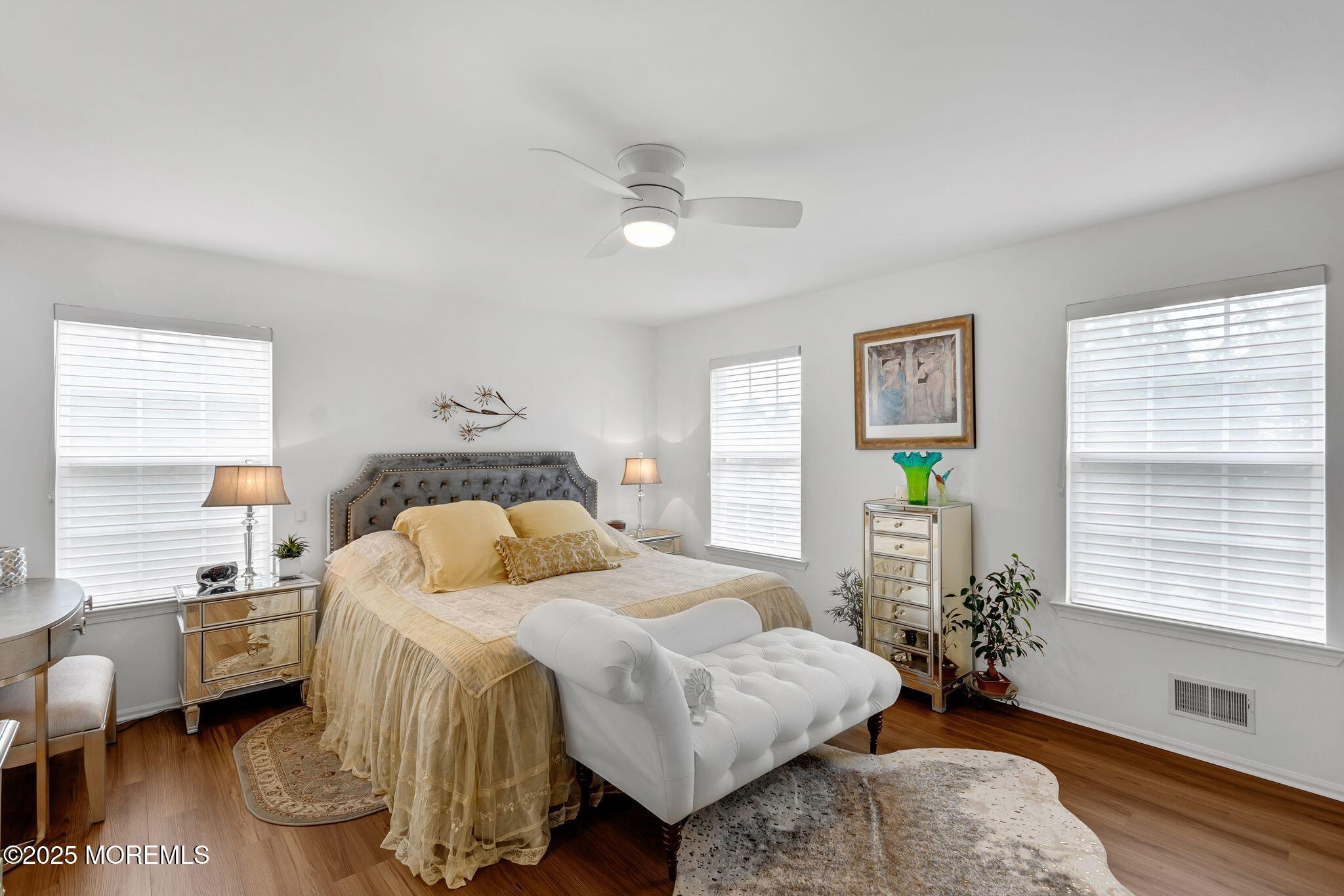 18 Mount Ranier Drive Howell, NJ 07731 - Photo 21 of 52 18_Mount_Rainier_Dr_Howell_Township_NJ_0