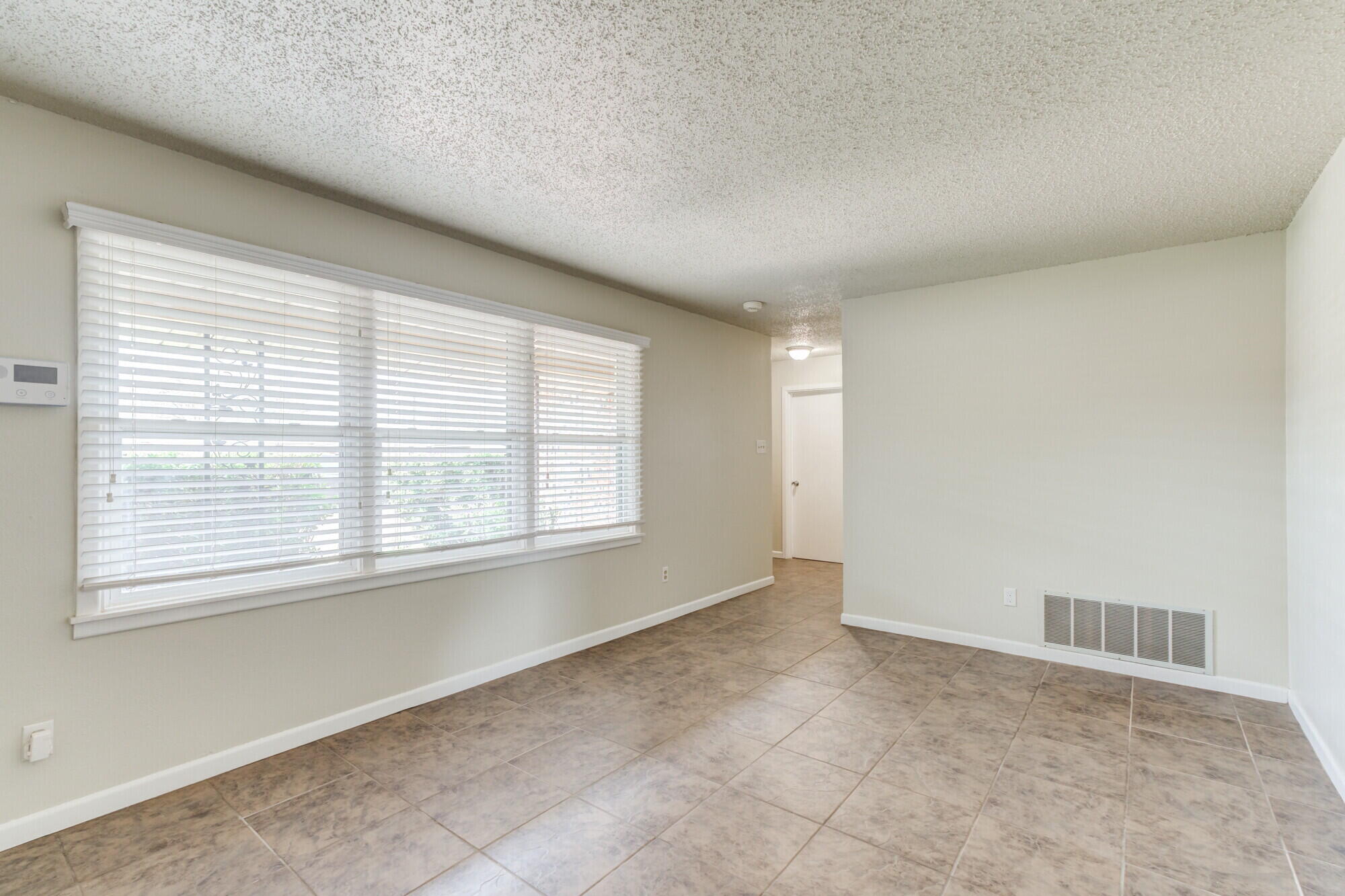 5017 46th Street Lubbock, TX 79414 - Photo 21 of 32 DSC07781_2_3_4_5