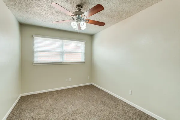 $1,600 | 5017 46th Street, Lubbock, TX 79414