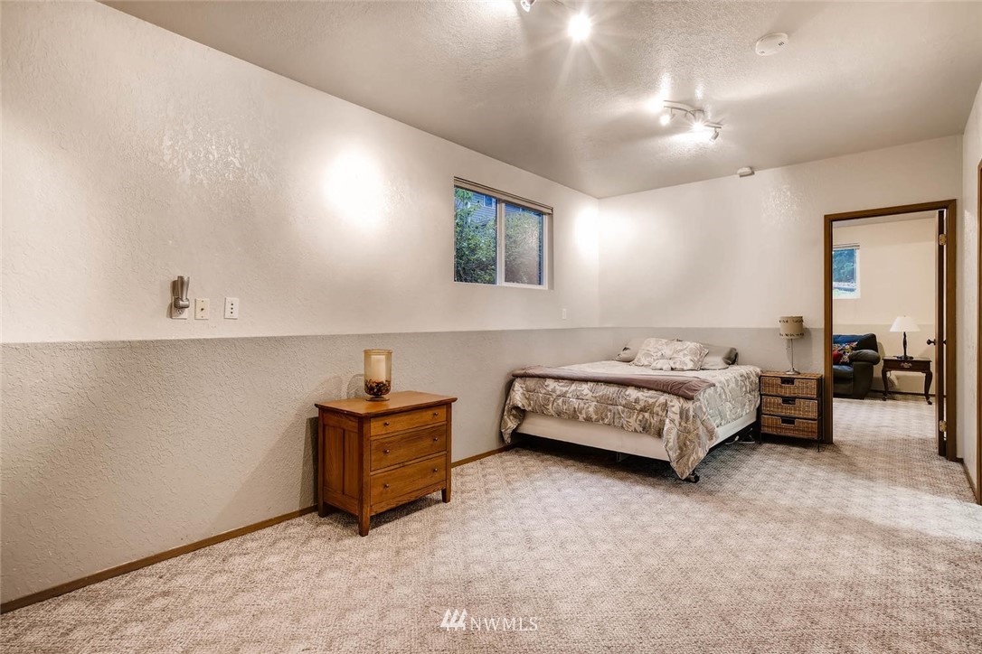 20305 Southeast 145th Street Renton, WA 98059 - Photo 17 of 25