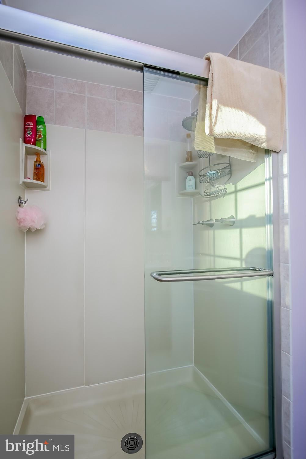 1717 Truro Road Crofton, MD 21114 - Photo 20 of 27 Bath (Master)