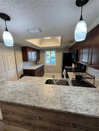 $2,500 | 109 Pine Court, Oldsmar, FL 34677