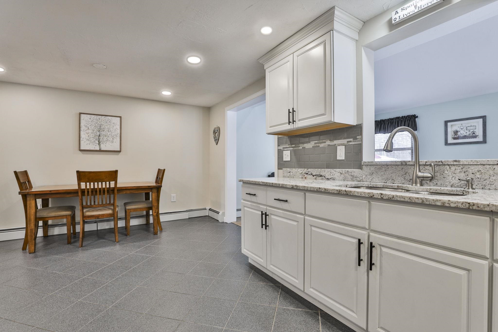 67 B Kienia Road Hudson, NH 03051 - Photo 11 of 26 Gallery Image 11