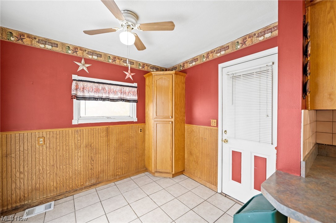 5602 Ackley Road Parma, OH 44129 - Photo 9 of 18 Gallery Image 9