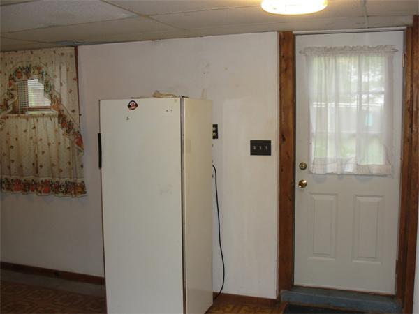 211 Pasco Road Springfield, MA 01151 - Photo 17 of 23 Gallery Image 17