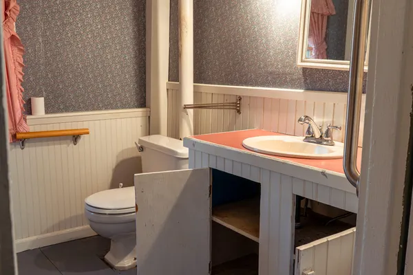 $464,900 | 704 Cedar Grove Road, Dresden, ME 04342