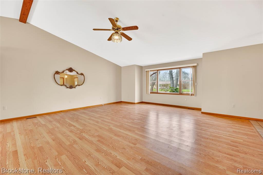 42645 Riggs Road Belleville, MI 48111 - Photo 9 of 51 Gallery Image 9