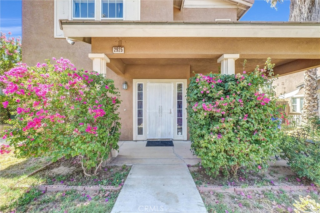 2925 Lemon Street Riverside, CA 92501 - Photo 5 of 35