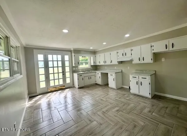 $159,000 | 320 Speaks Br Road, Rose Hill, VA 24281