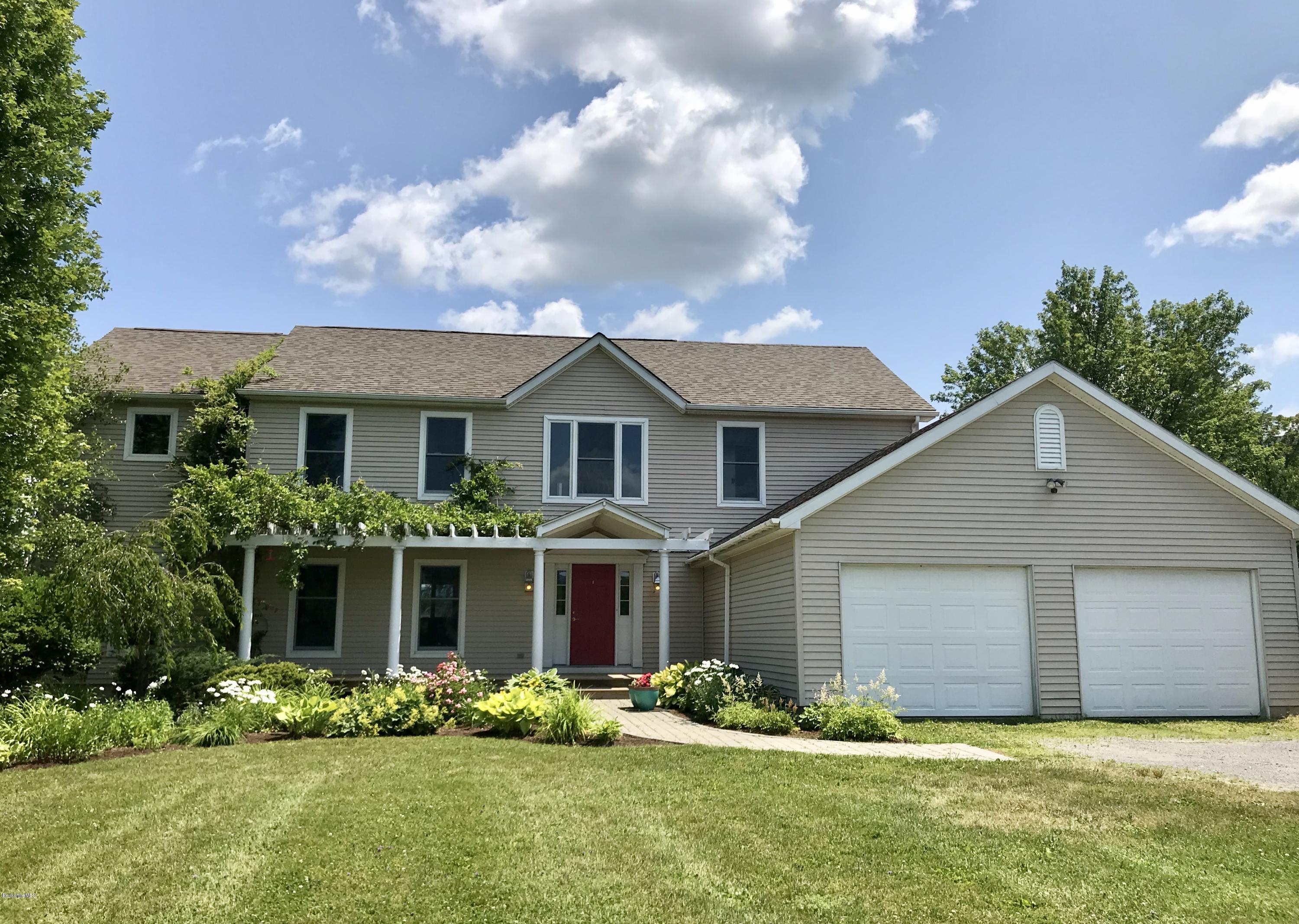 390 Stratton Road Williamstown, MA 01267 - Photo 3 of 48 Main house 2