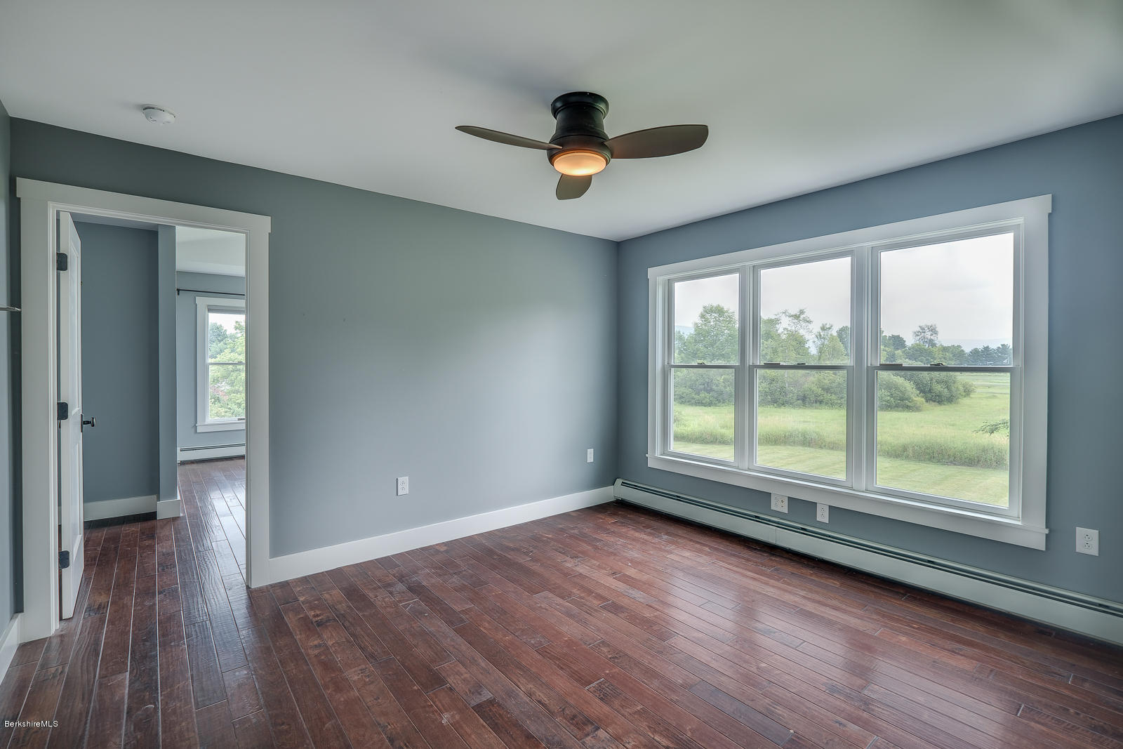 390 Stratton Road Williamstown, MA 01267 - Photo 29 of 48 master sitting room