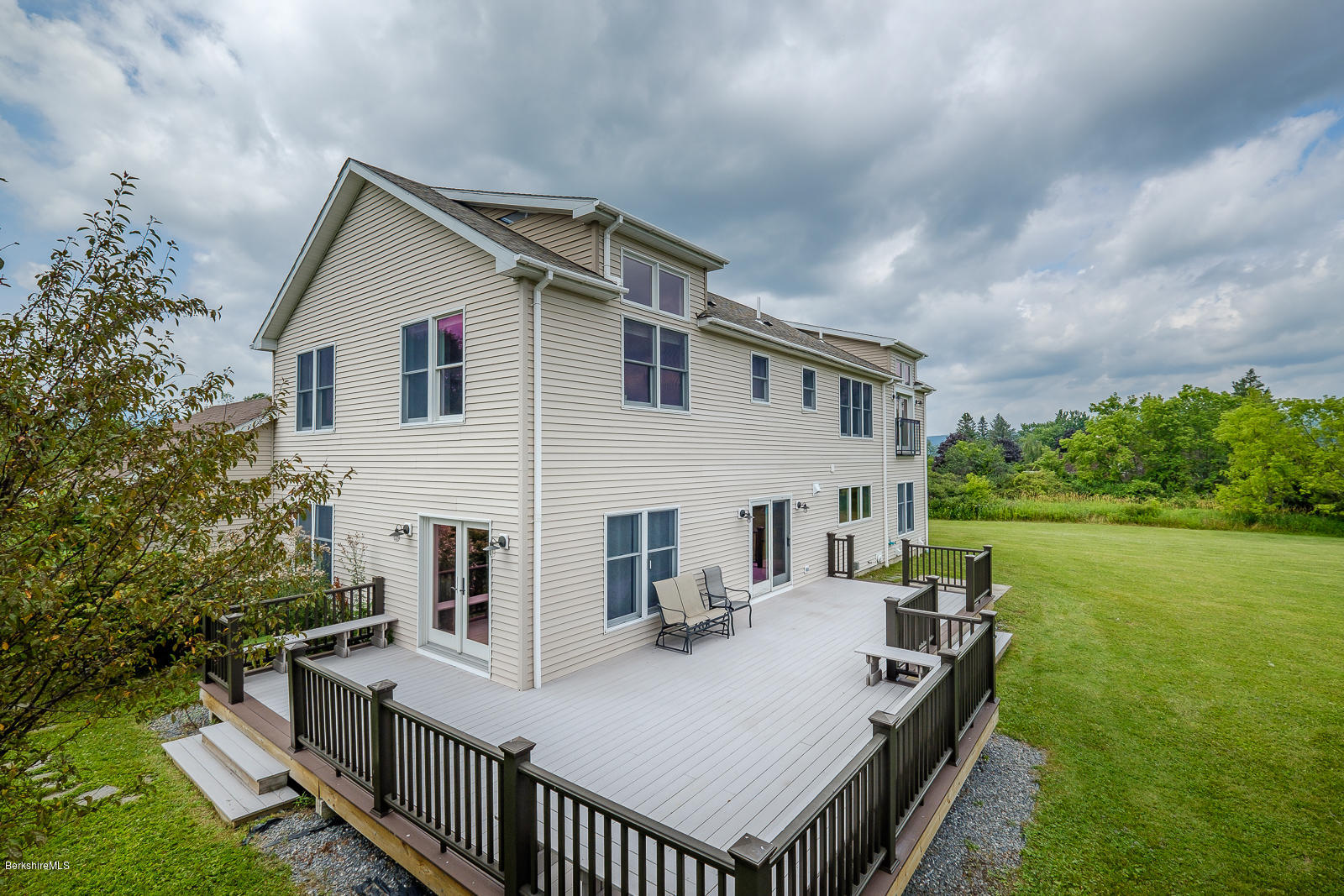 390 Stratton Road Williamstown, MA 01267 - Photo 45 of 48 aerial back