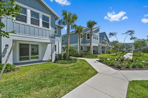 $3,500 | 16404 Mirabell Mnr Lane, Loxahatchee, FL 33470