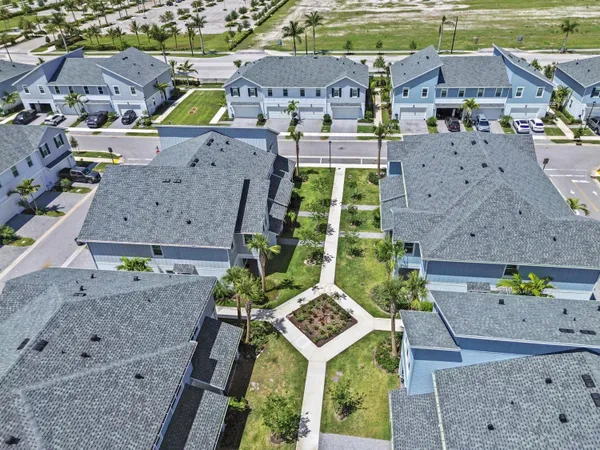 $3,500 | 16404 Mirabell Mnr Lane, Loxahatchee, FL 33470