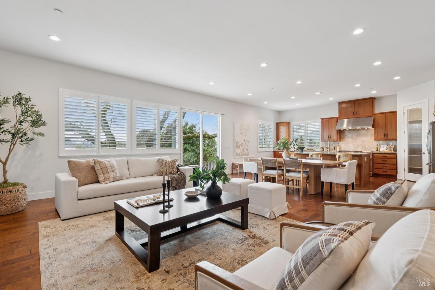 5677 Eastlake Drive Santa Rosa, CA 95409 - Photo 10 of 83