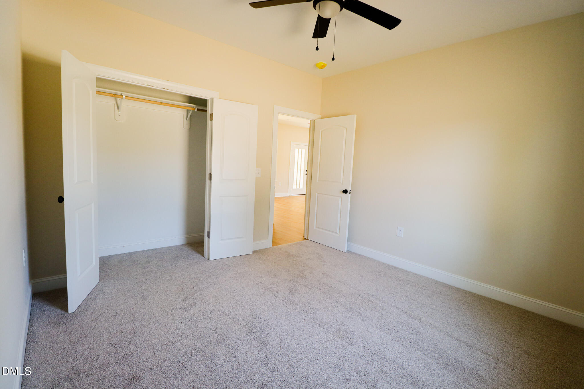 225 Parker Road Four Oaks, NC 27524 - Photo 31 of 41 225 interior 22