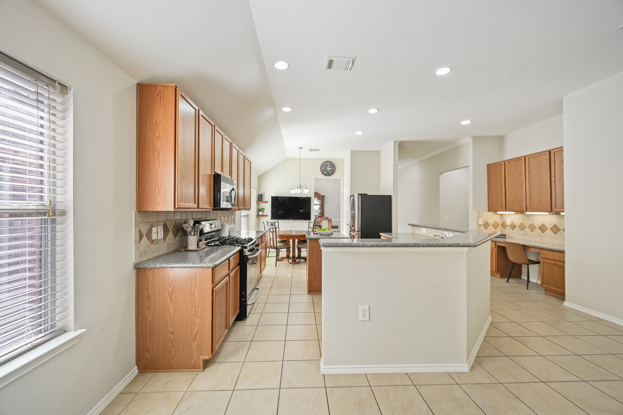 17314 Megan Springs Drive Spring, TX 77379 - Photo 13 of 40