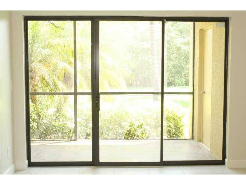 5901 Camino Del Sol, Unit 107 Boca Raton, FL 33433 - Photo 13 of 28 Exterior Front