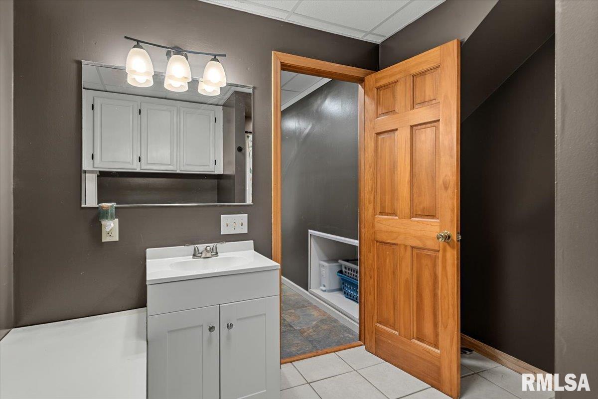 5710 Guest Road Sherman, IL 62684 - Photo 30 of 42