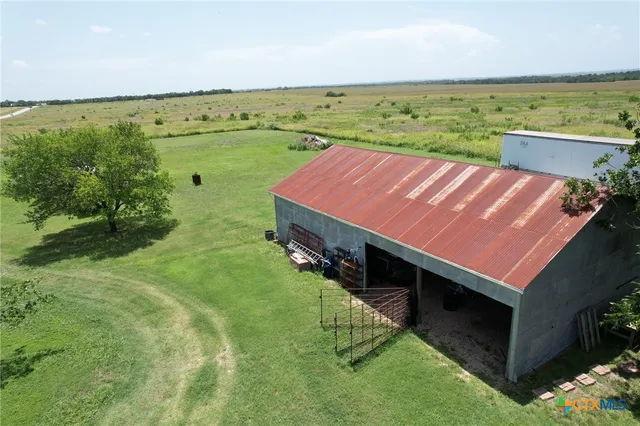 $275,000 | 5315 Farm To Market 485, Buckholts, TX 76518