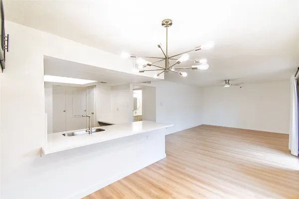 $135,000 | 14555 Wunderlich Drive, Unit 3505, Houston, TX 77069