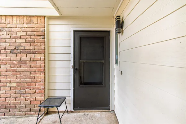 $138,000 | 14555 Wunderlich Drive, Unit 3505, Houston, TX 77069