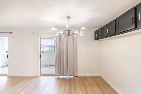 $138,000 | 14555 Wunderlich Drive, Unit 3505, Houston, TX 77069